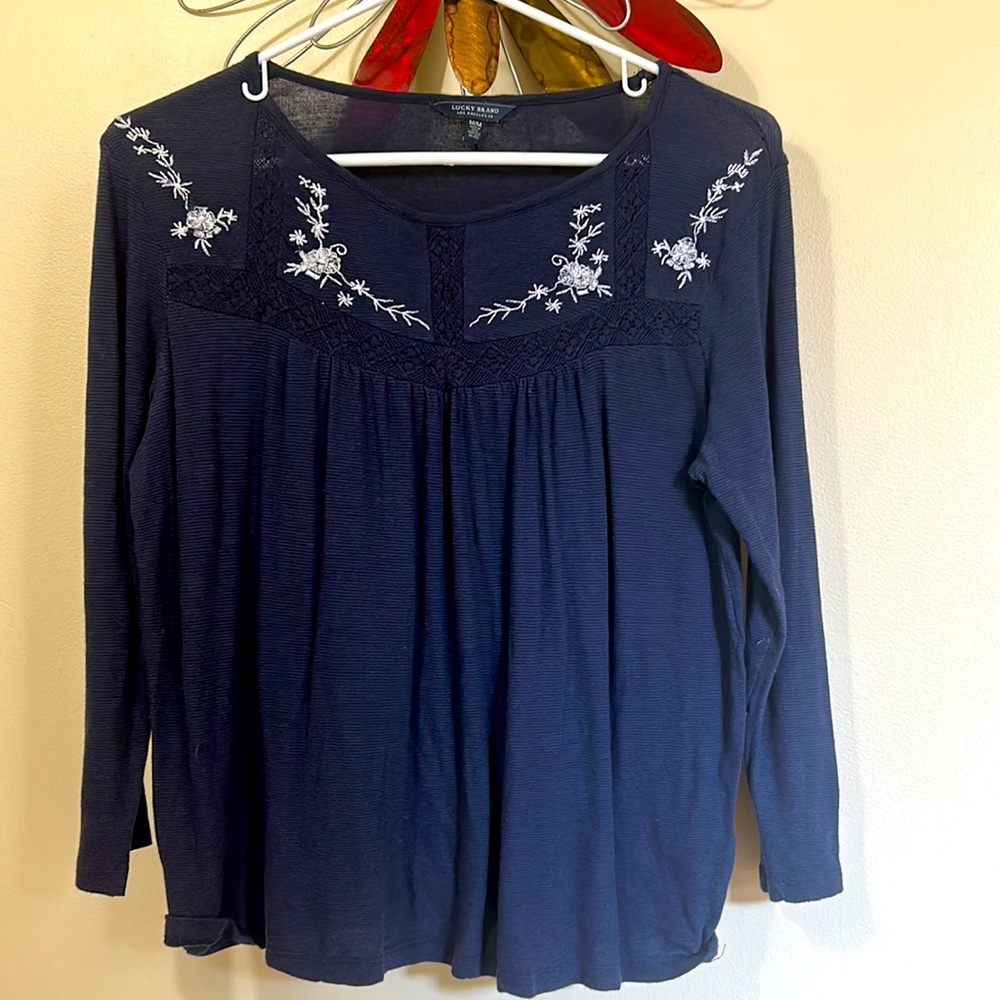 Lucky Brand 3/4 Sleeve Shirt with Lace & Embroidery (Size Medium)